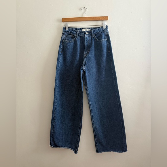 Lot 2 Hidden ‘NORI’ Size 25 High Waisted Wide Leg Jeans, Medium Wash, EUC - Picture 2 of 15
